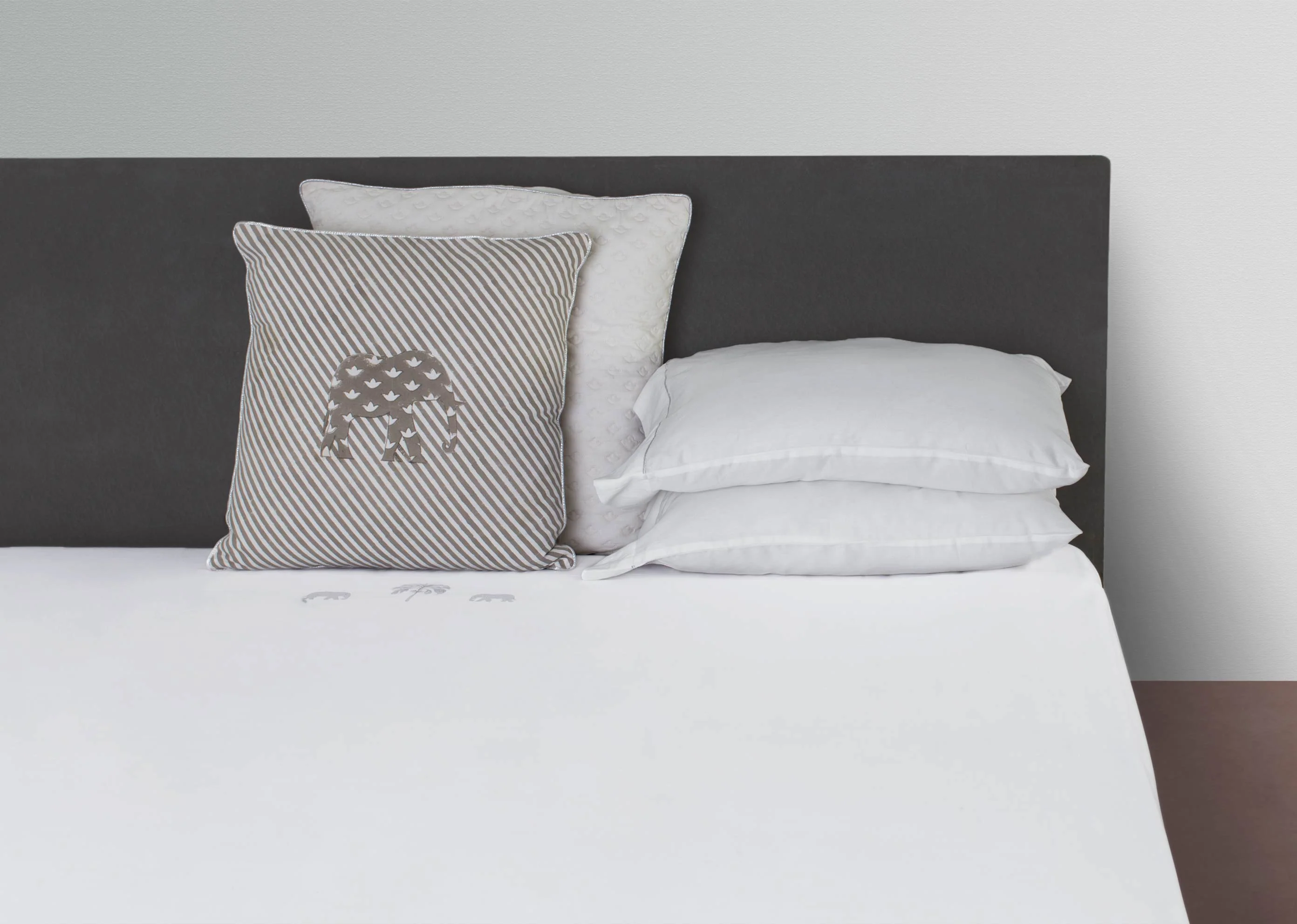 Colombo Palm Sheeting (Set of 4) - Image 5