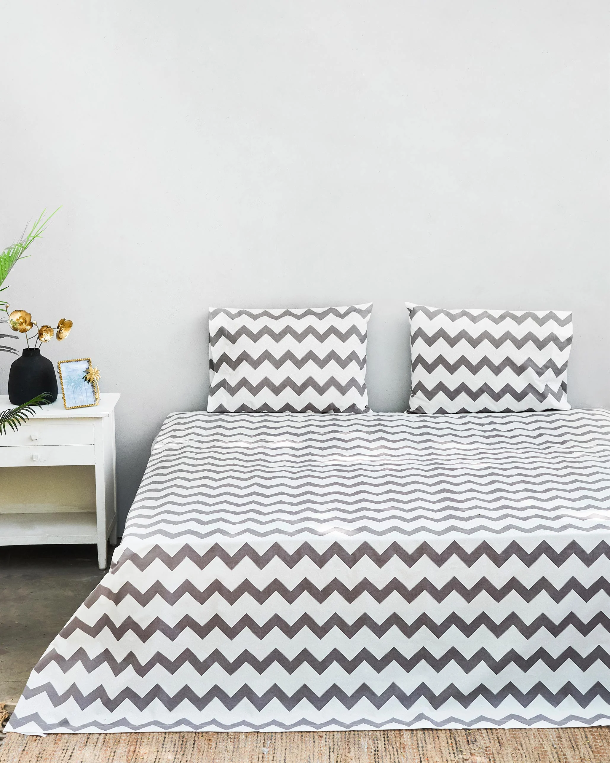 Colombo Wave Bedsheet King with Pillow Case Set - Image 6