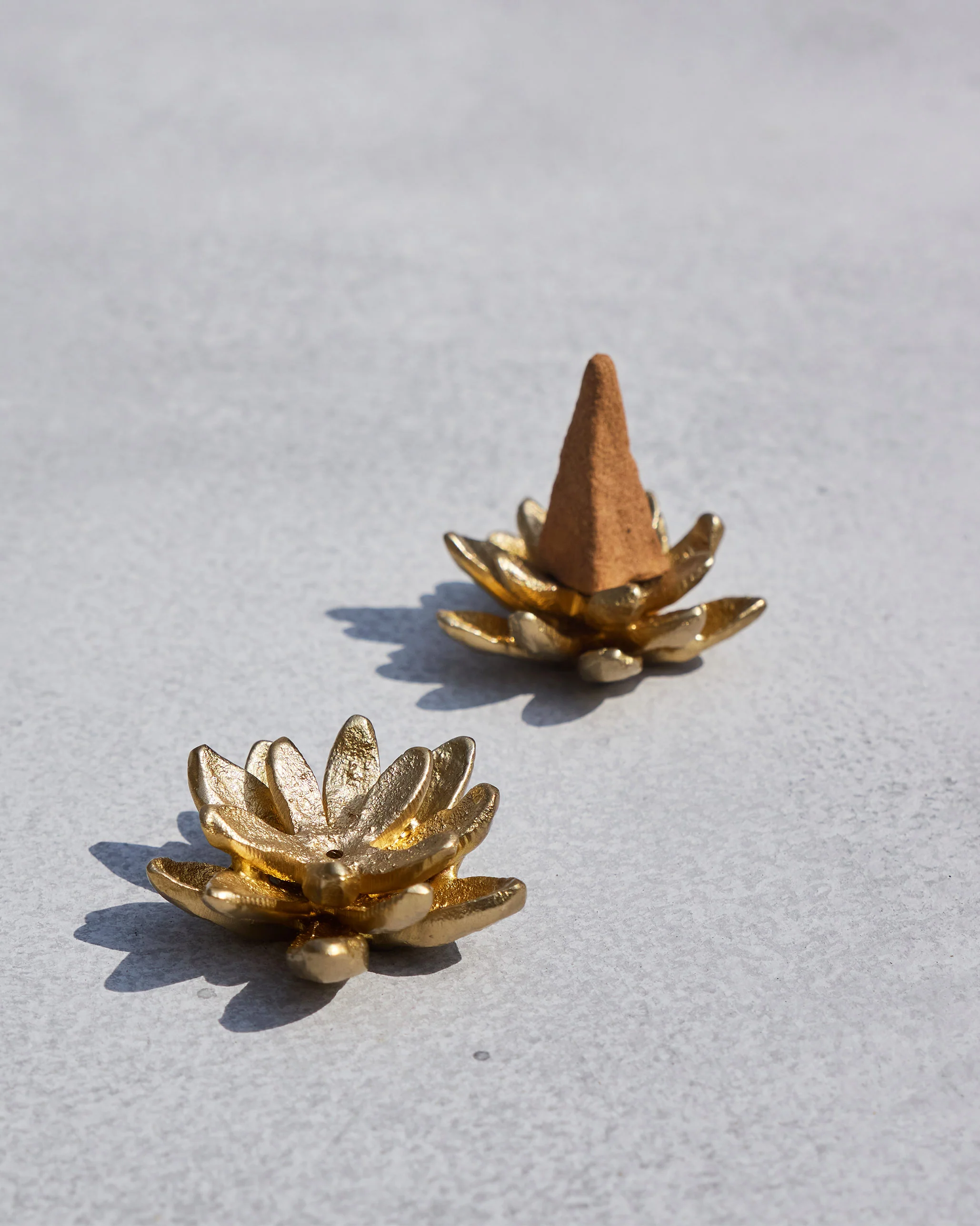 Kamal Incense holder (Set of 2) - Image 4