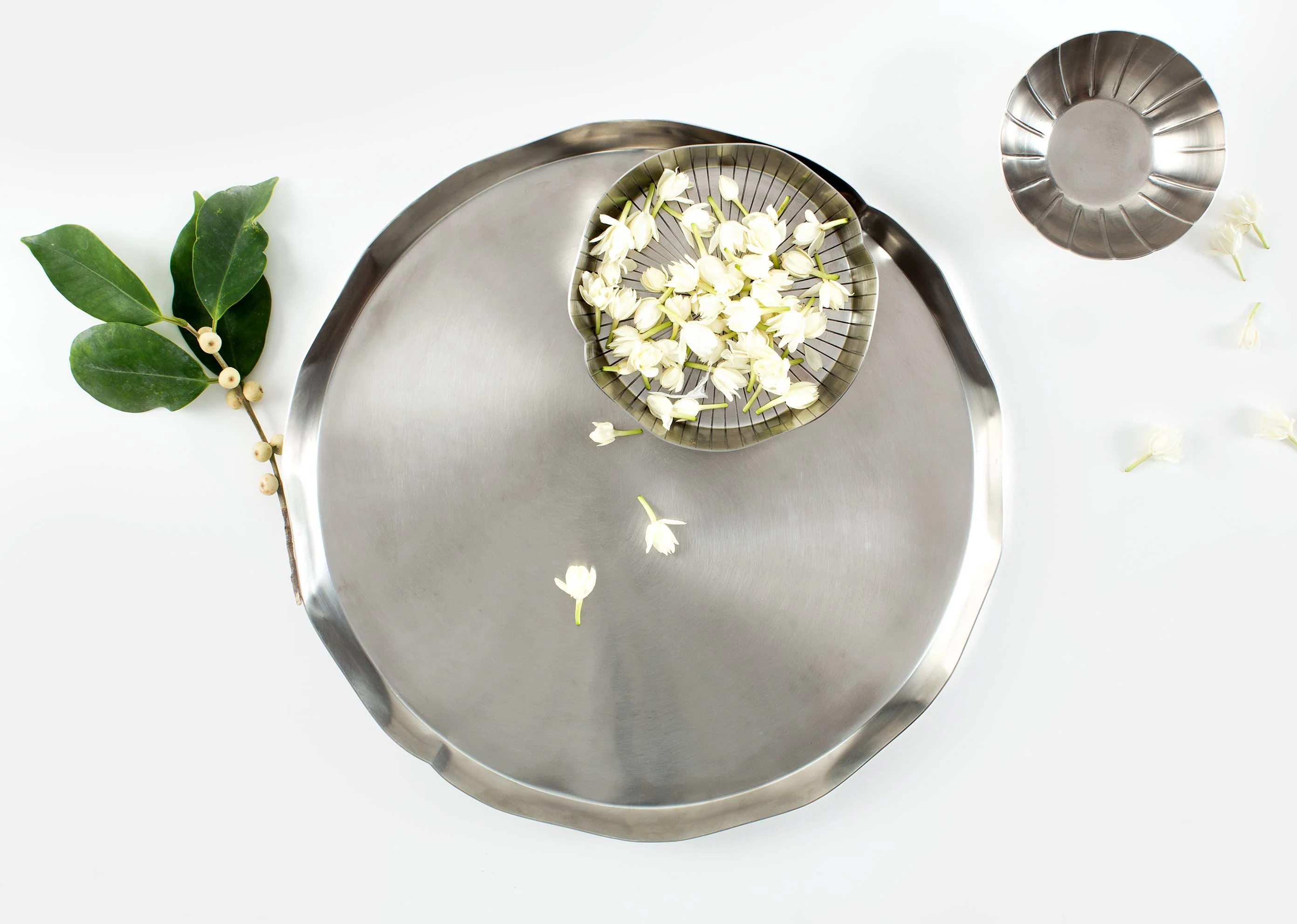 Lotus Leaf Dessert Plate - Image 3