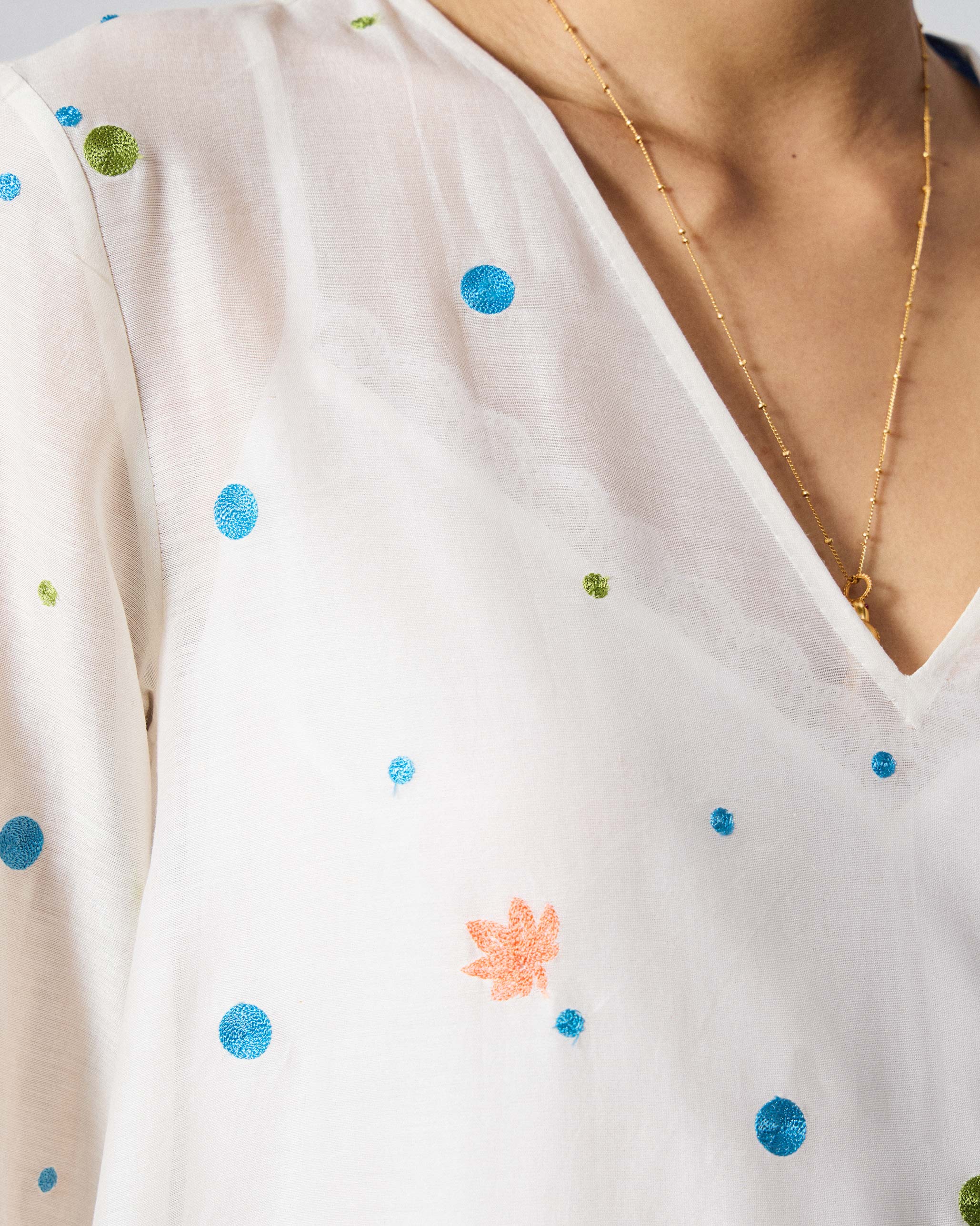 Meadow Kurta - Ivory Embroidered - Image 3