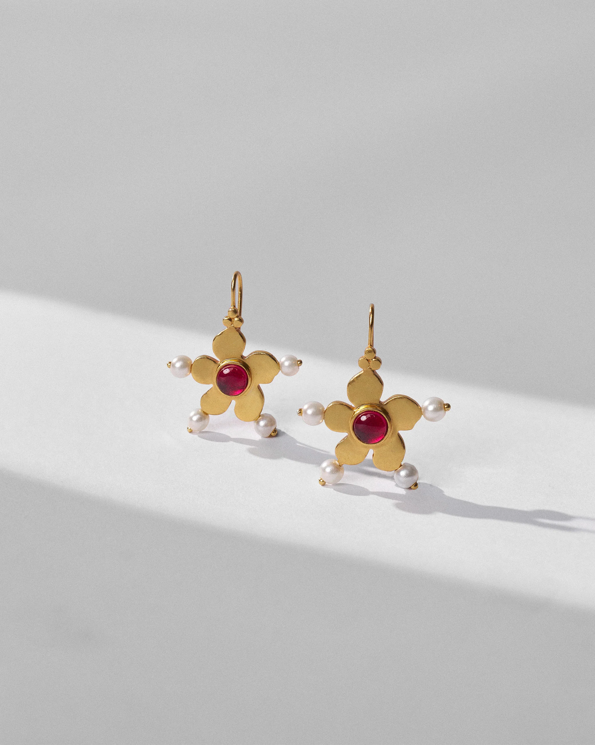 Mini Cutie Earrings - Gold - Image 2