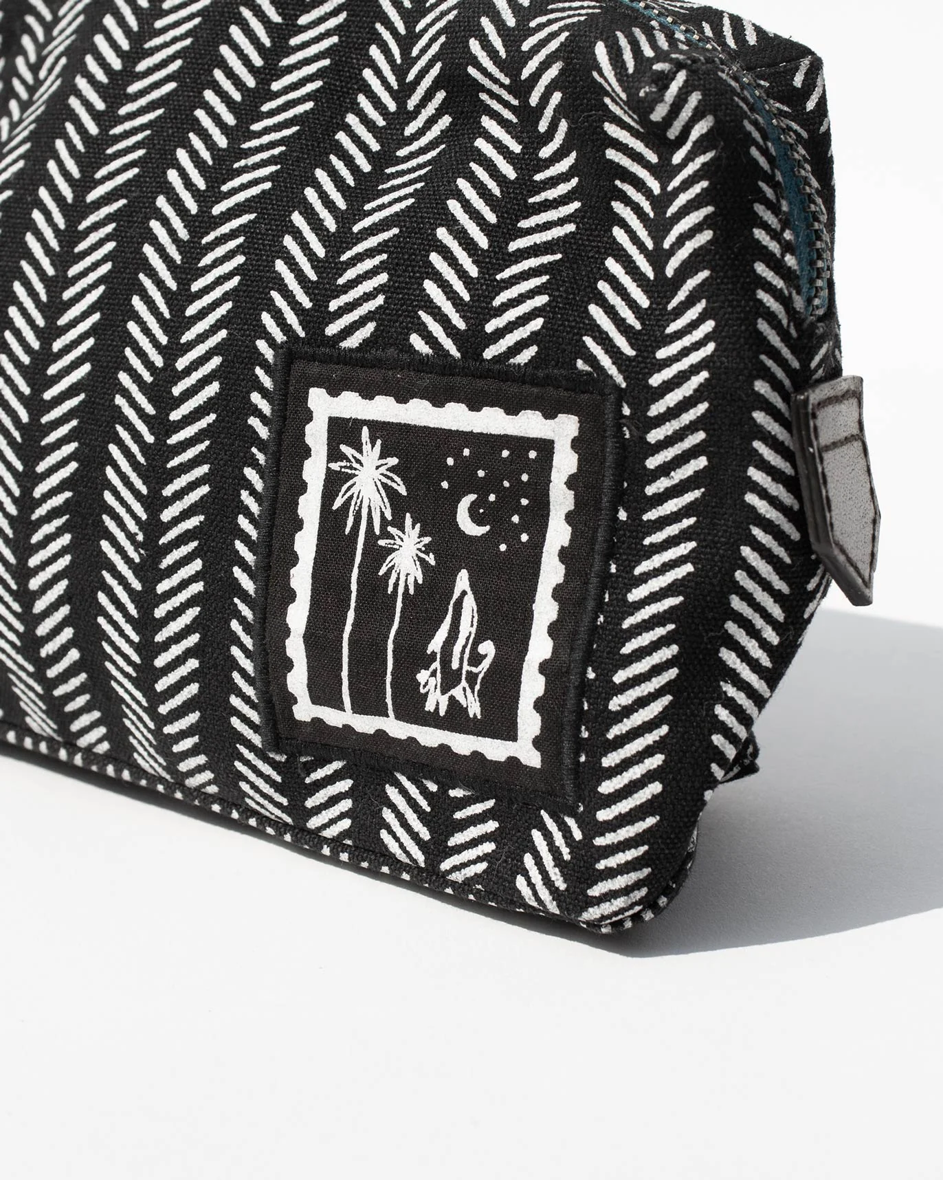 Musafir Make-up Pouch - Black - Image 5