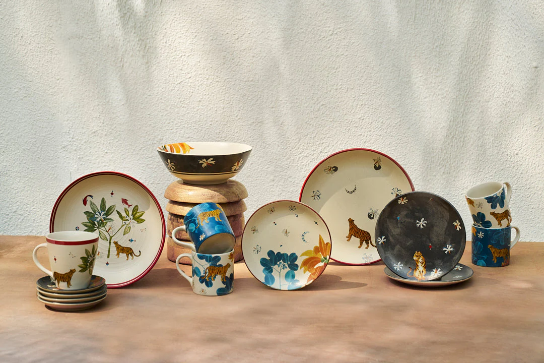 Nadi Tea Plates (Set of 4) - Image 3
