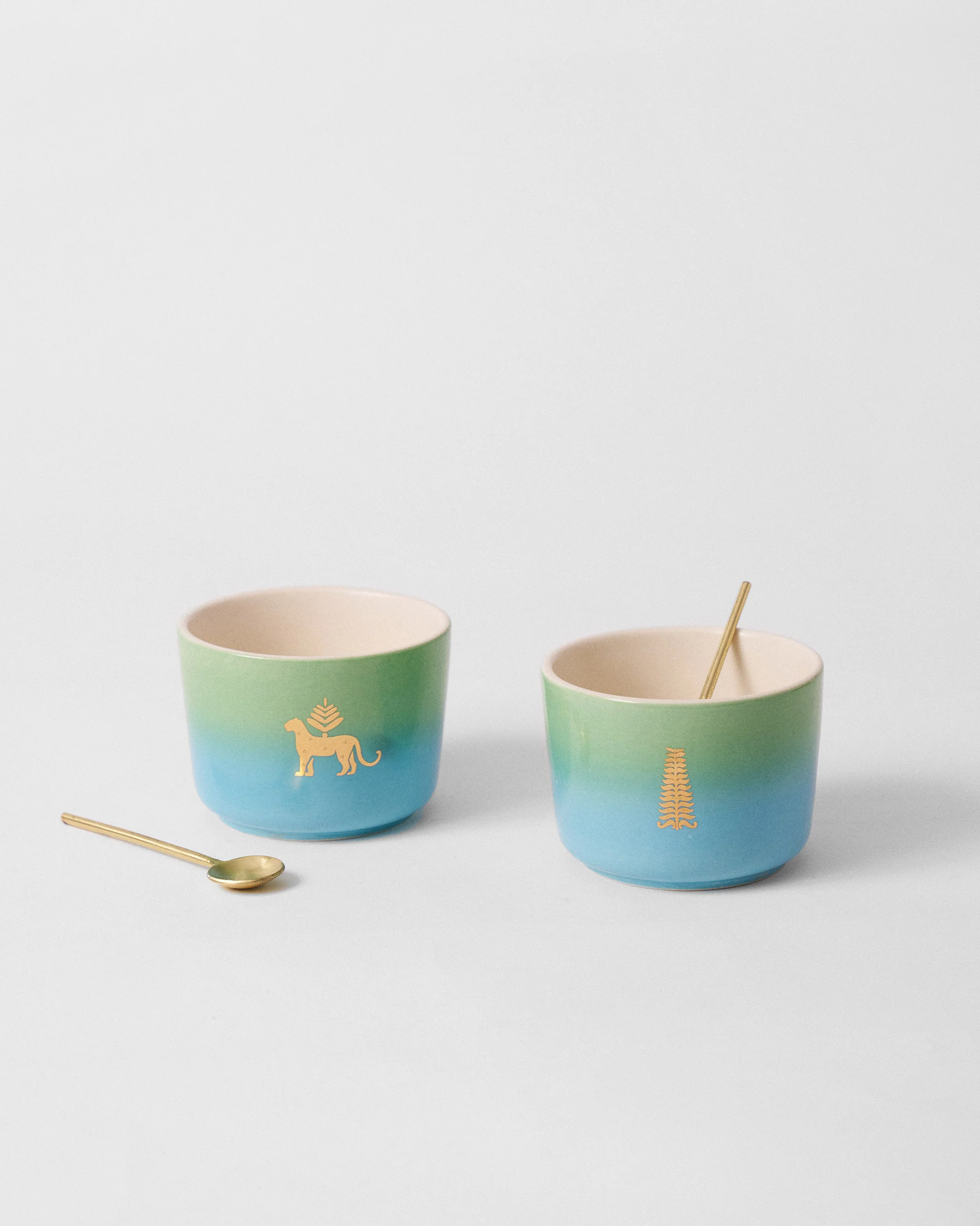 Sindhuraa Nut Bowl with Spoon - Set of 2