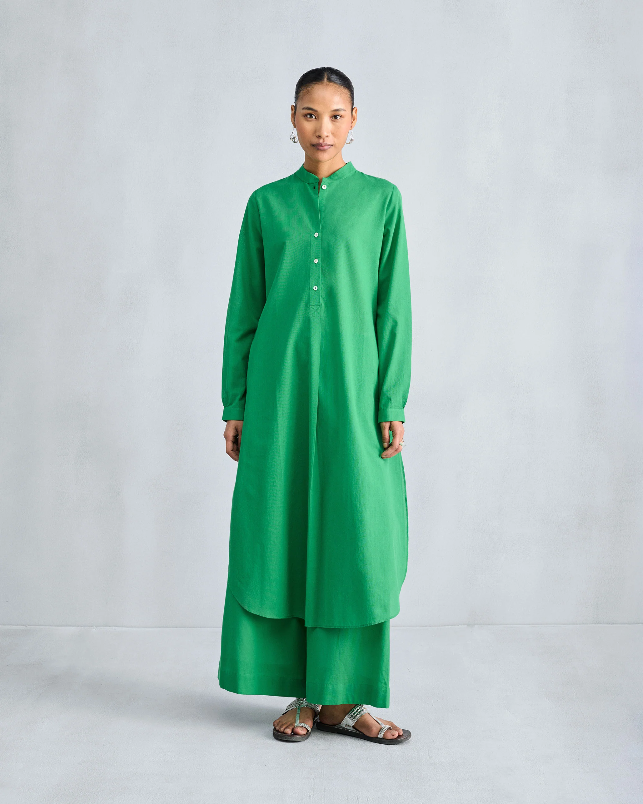 The Basic Long Length Kurta Set - Green - Image 8