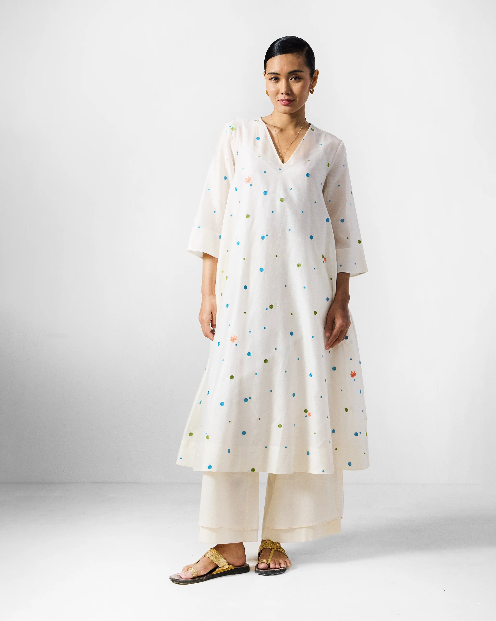 The Meadow Kurta Set - Ivory - Image 5