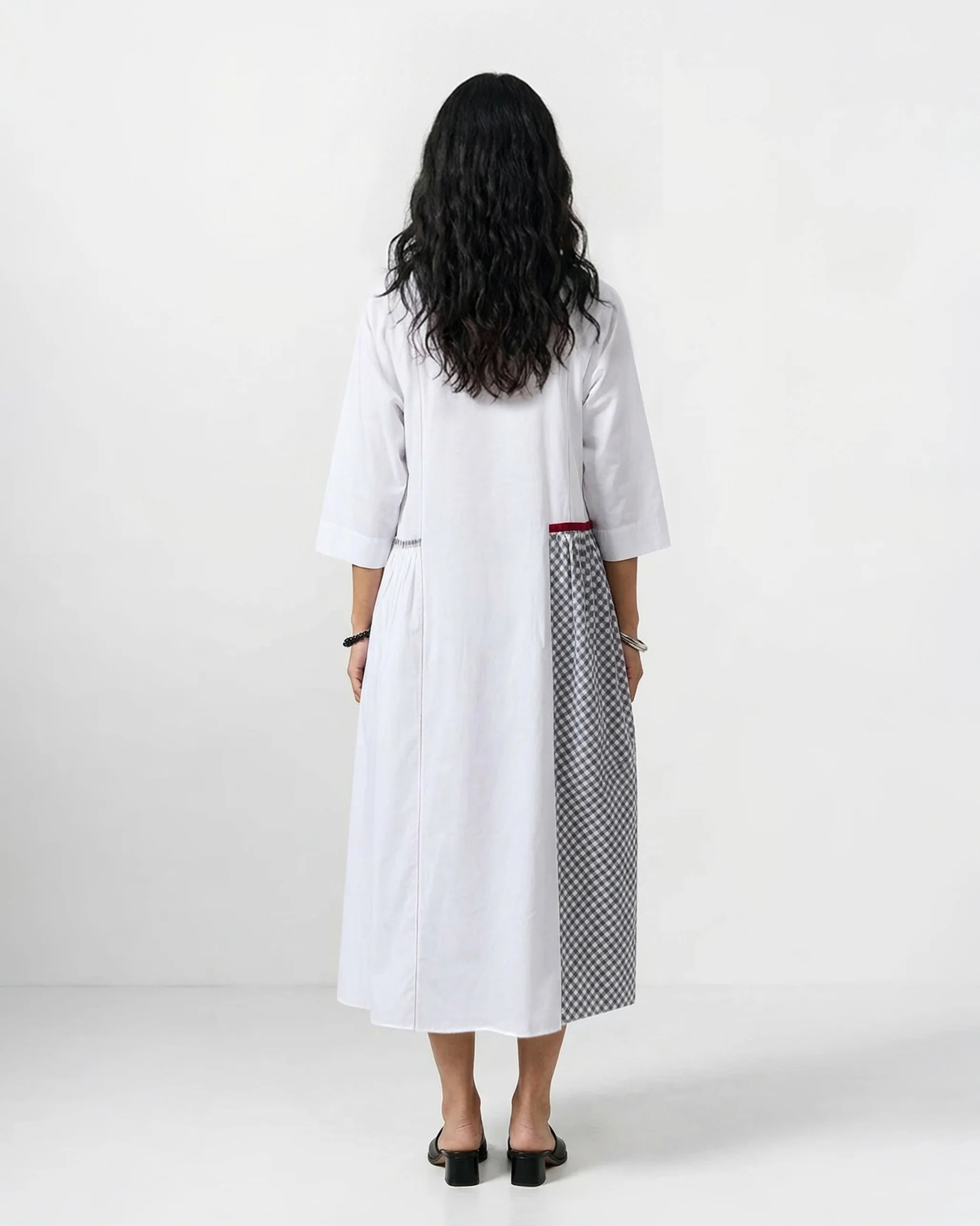 Torsa Kurta - White Embroidered - Image 3