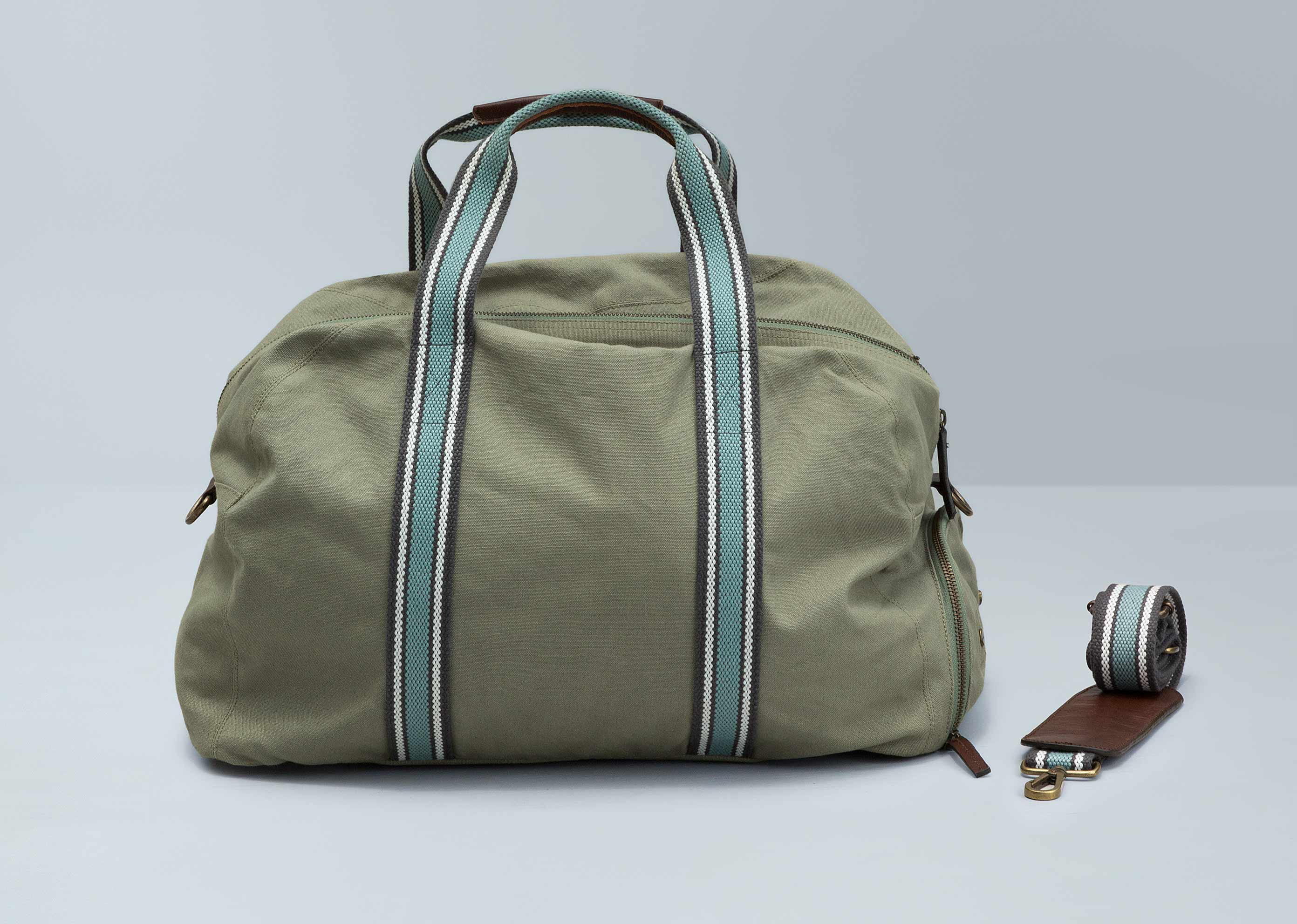 Tribe Weekender Bag - Image 3