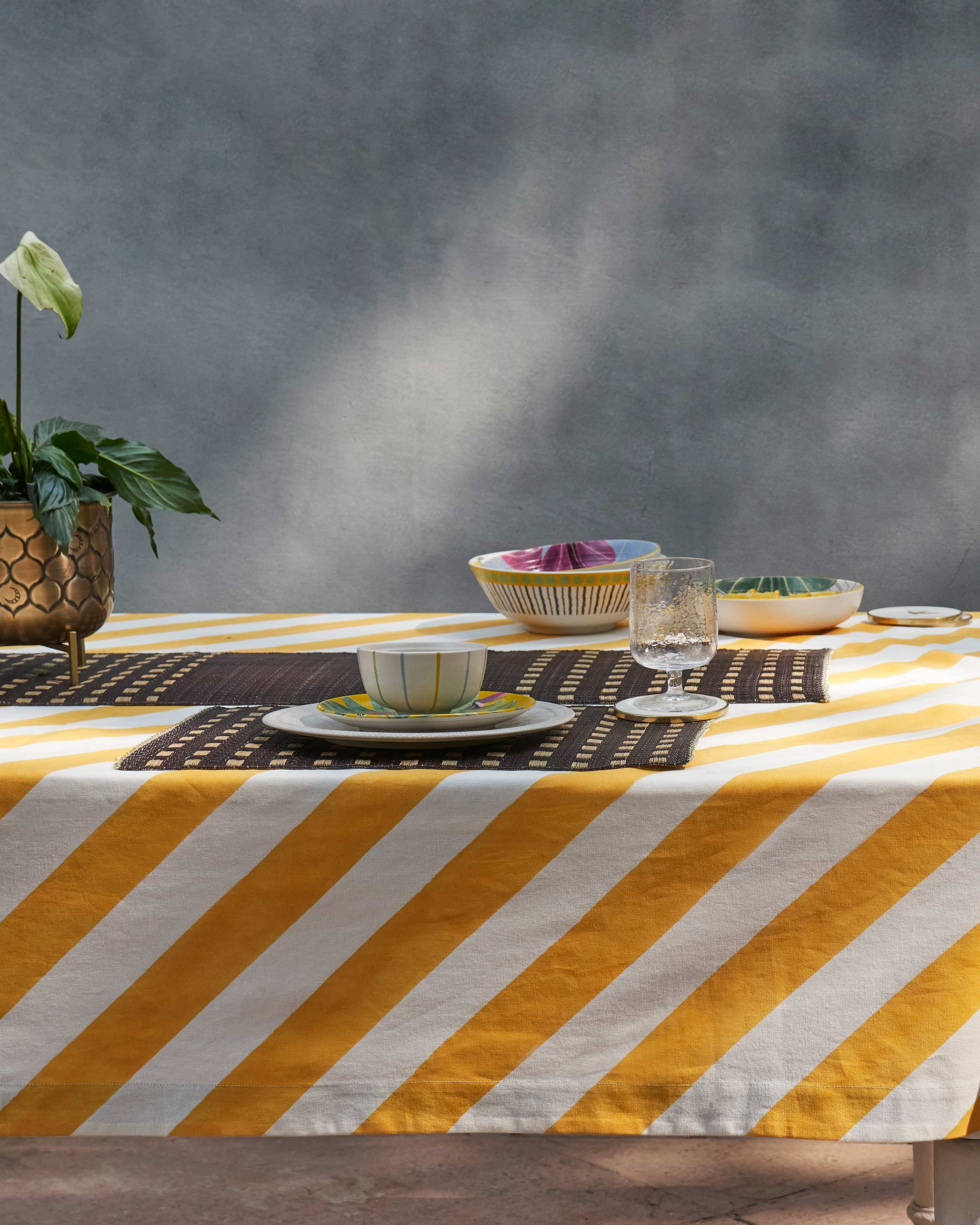 Zanzibar Table Cloth Large - Yellow - Image 4